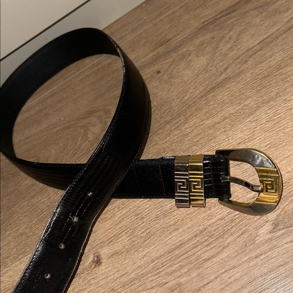 Gianni Versace Vintage Gold and Silver Tone belt Size 32 main image 8